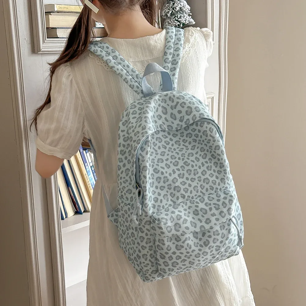 sac à dos imprimé léopard, sac à dos décontracté à motif léopard, multi-poches, en nylon souple, pour les promenades quotidiennes, les sorties du week-end, les sorties en ville