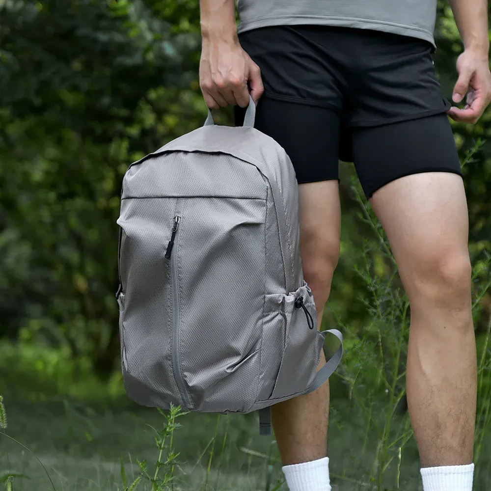 sac à dos léger et pliable pour homme et femme, en tissu oxford, résistant à l'eau, sac à dos décontracté pour le quotidien, sac de voyage, sac de sport de plein air