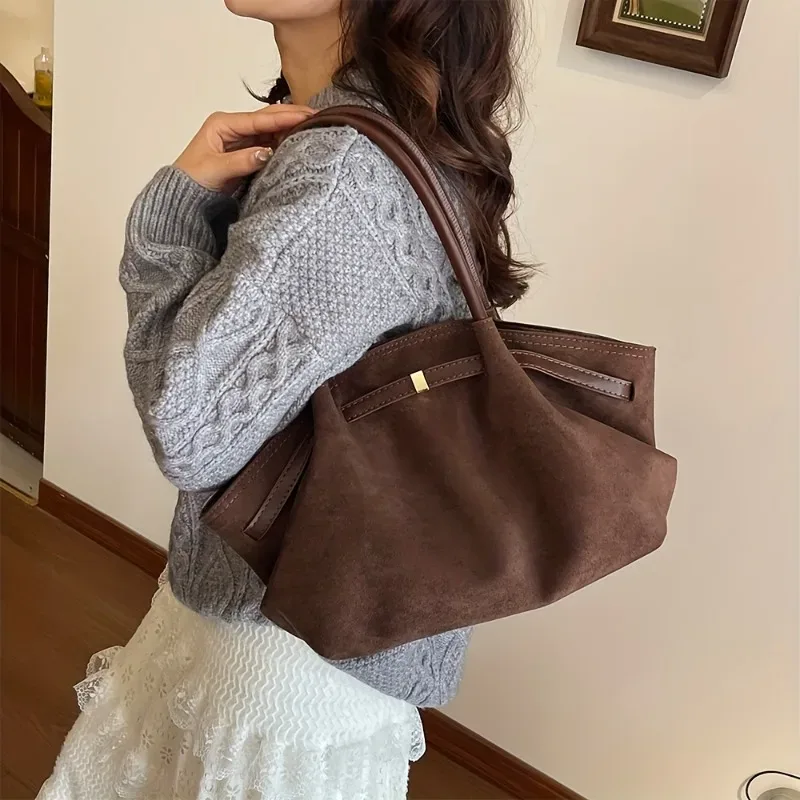 Sac à bandoulière vintage en daim pour femme, sac fourre-tout minimaliste grande capacité, sac à main rétro élégant pour le quotidien, les rendez-vous et les voyages