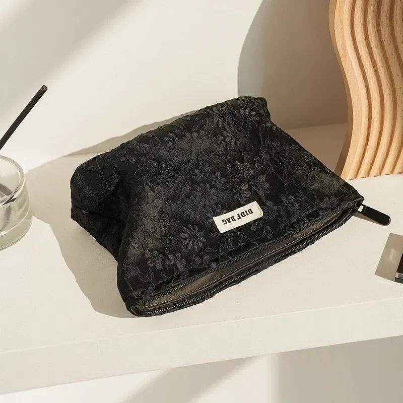 sac de maquillage pour femmes, broderie noire, grande capacité, rouge à lèvres, sac de rangement pour téléphone portable, pochette de banlieue, trousse de toilette de voyage