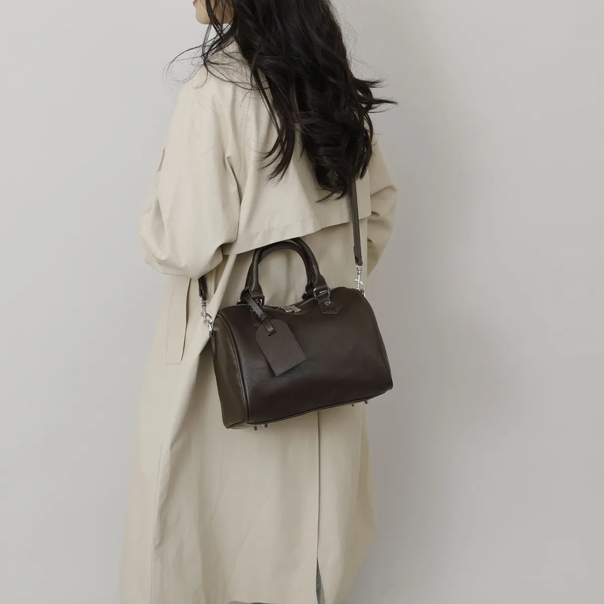 sacs boston pour femmes au design classique et tendance, sac à bandoulière en cuir pu de haute qualité, sac bowling polyvalent pour les trajets quotidiens