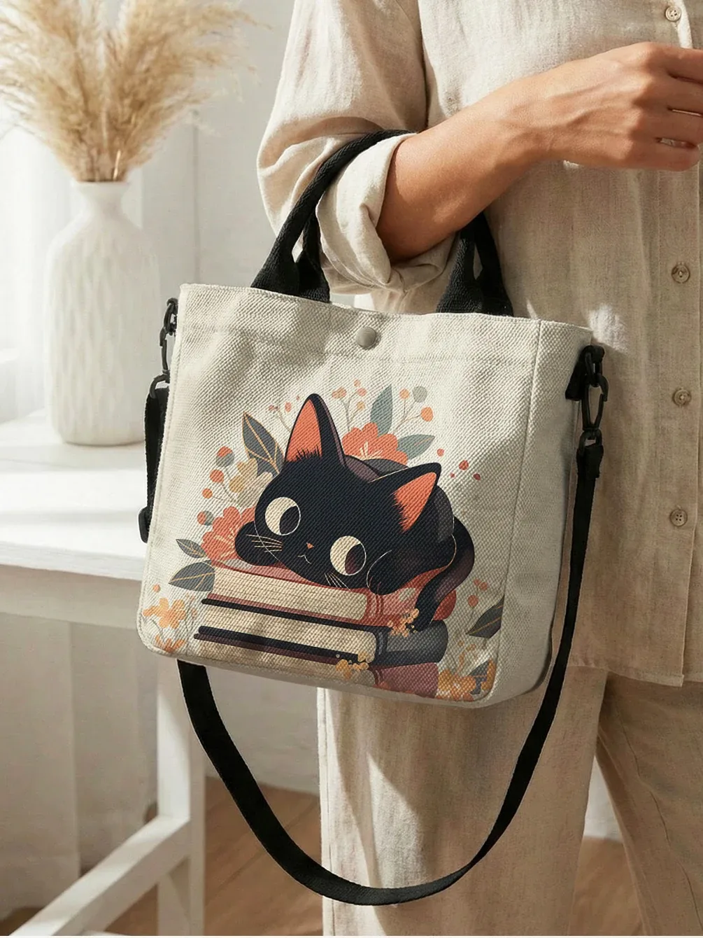 sac fourre-tout à imprimé floral avec chat noir mignon empilé sur des livres, sac à bandoulière détachable pour femme, idéal pour le shopping quotidien
