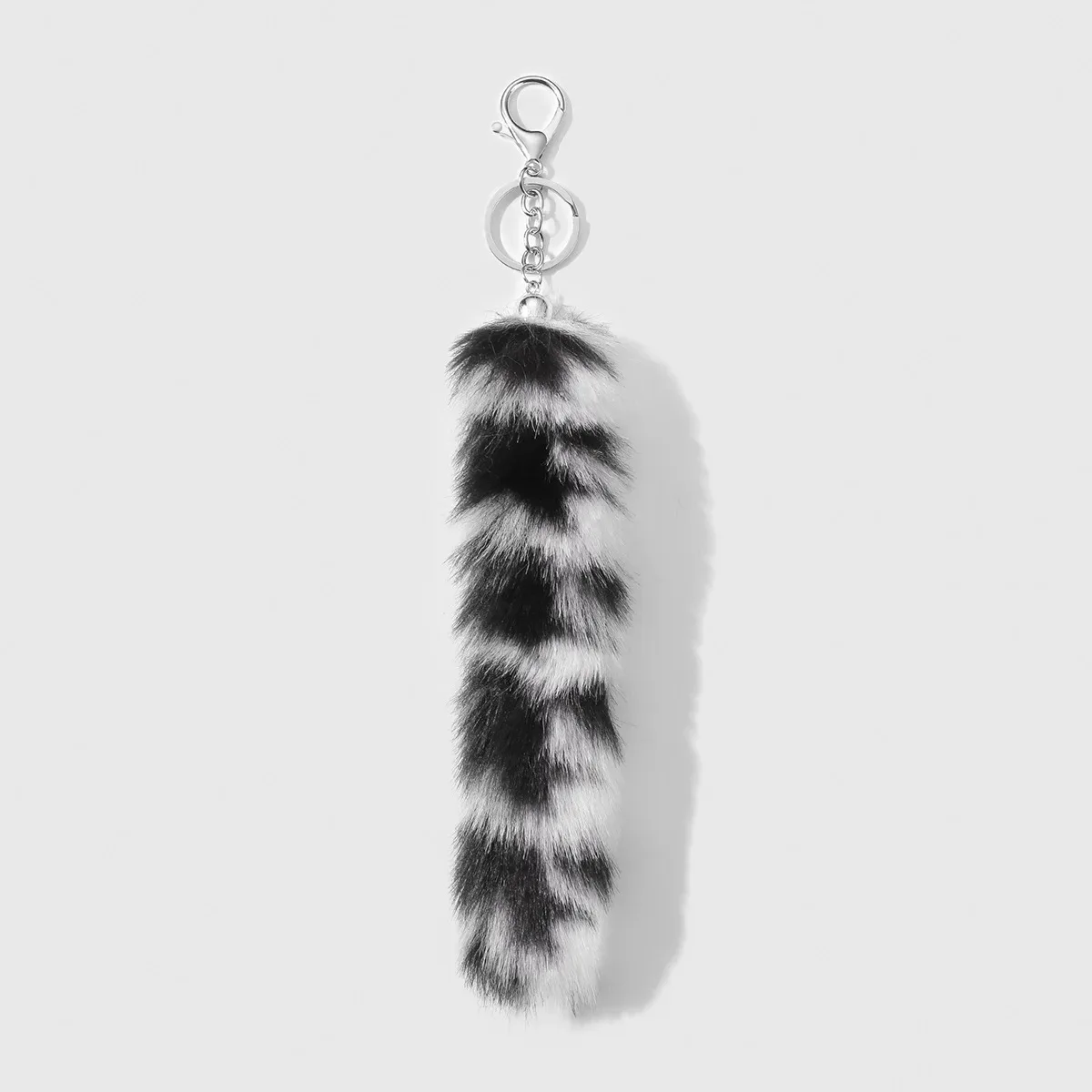 porte-clés queue de raton laveur en fausse fourrure, breloque de sac rayée et moelleuse pour femmes et filles, accessoire pendentif pour sac à dos et sac à main style y2k punk