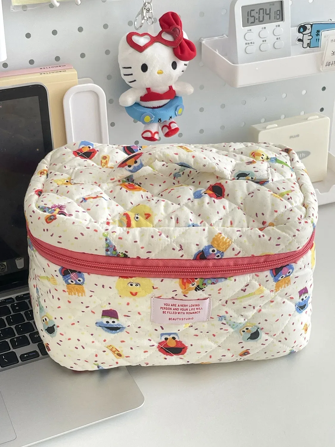 sac à cosmétiques bow flower, sac de toilette de grande capacité, sac de rangement matelassé de style court, sac à main souple portable