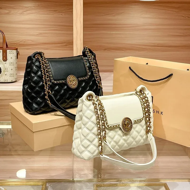 sac à chaîne en cuir véritable de marque pour femme 2025, nouveau design de créateur avec un sens du luxe, sac à bandoulière grande capacité à porter sous le bras