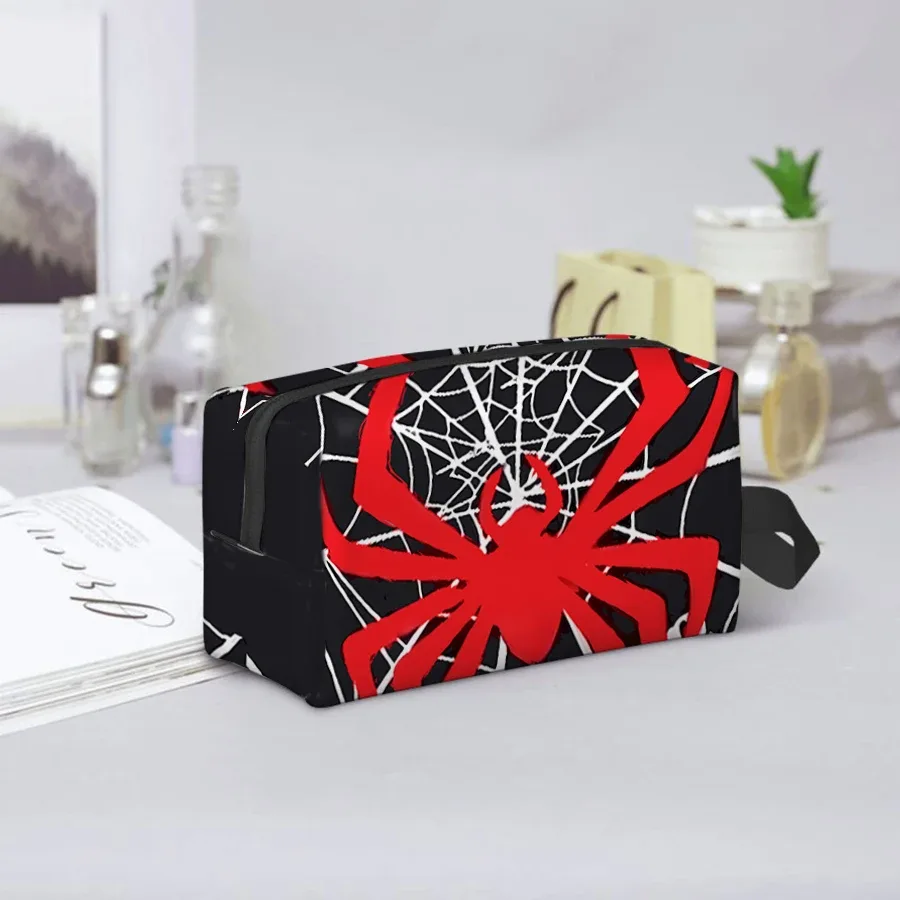 sac à cosmétiques noir à motif d'araignée rouge pour garçons et filles, meilleurs cadeaux, sac de rangement plat 2d en dessin animé pour enfants