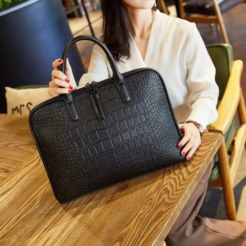 porte-documents d'affaires personnalisé, nouveau style, sac à main adapté pour ordinateur portable 13/14/15 pouces, sac diagonale à bandoulière pour documents d'assurance