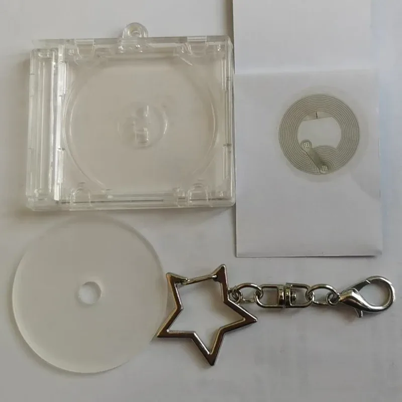 1 pièce mini porte-clés avec fonction nfc, en forme de boîtier de cd, accessoire de sac à dos diy, pour album commémoratif d'idoles