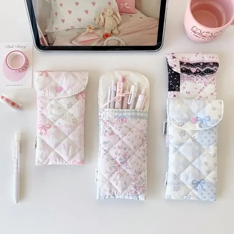organisateur voyage polyester motifs floraux rubans roses bleus protection lunettes papeterie cosmétiques transport étudiants jeunes filles