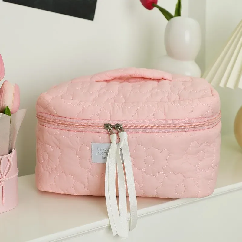 nouvelle trousse de toilette de voyage style ins couleur bonbon, sac de maquillage léger et luxueux pour femme, trousse à rouge à lèvres portable
