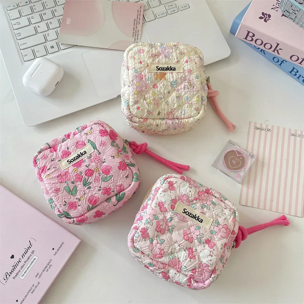 mini sac à cosmétiques carré mignon pour femmes, écouteurs portables, rouge à lèvres, serviettes hygiéniques, pochette de rangement, petits sacs de maquillage à fermeture éclair