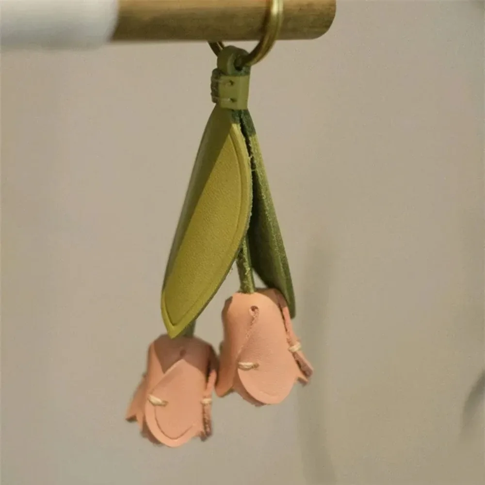 pendentif de sac en forme de tulipe, en cuir pu, style coréen, décoration de sac à dos, breloques pour sac, accessoires assortis, porte-clés de voiture, pour femme