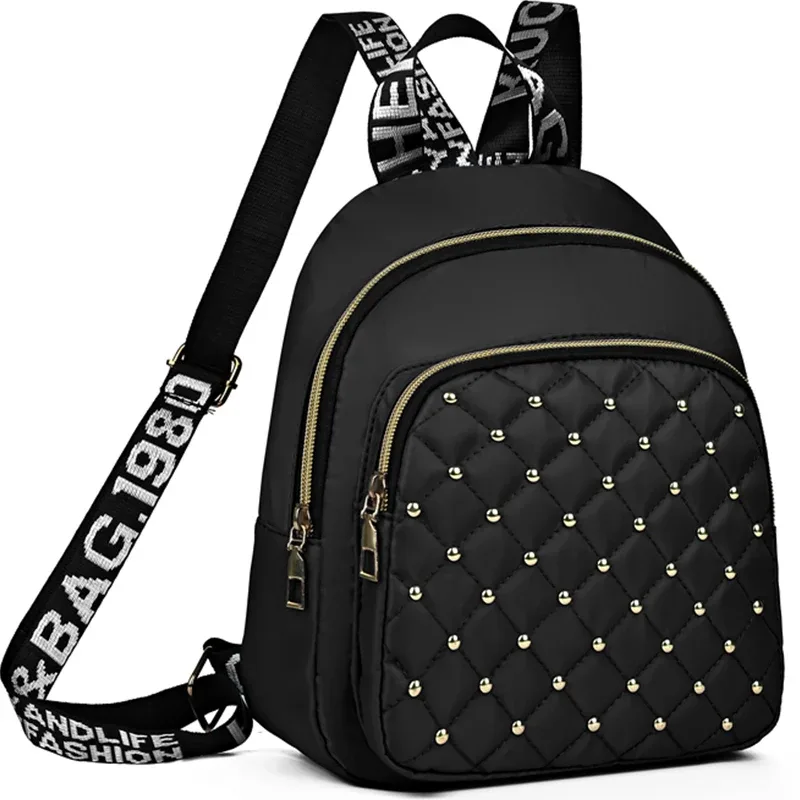 sac à bandoulière double avec rivets brodés en forme de losange pour femmes, nouveau style, sac de voyage tendance, sac décontracté et polyvalent pour femmes.