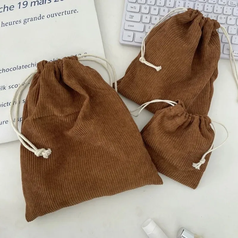sacs cosmétiques en velours côtelé de couleur unie avec cordon de serrage, sac de rangement pour cadeaux de noël, sac de voyage, organiseur de maquillage, pochette pour rouge à lèvres