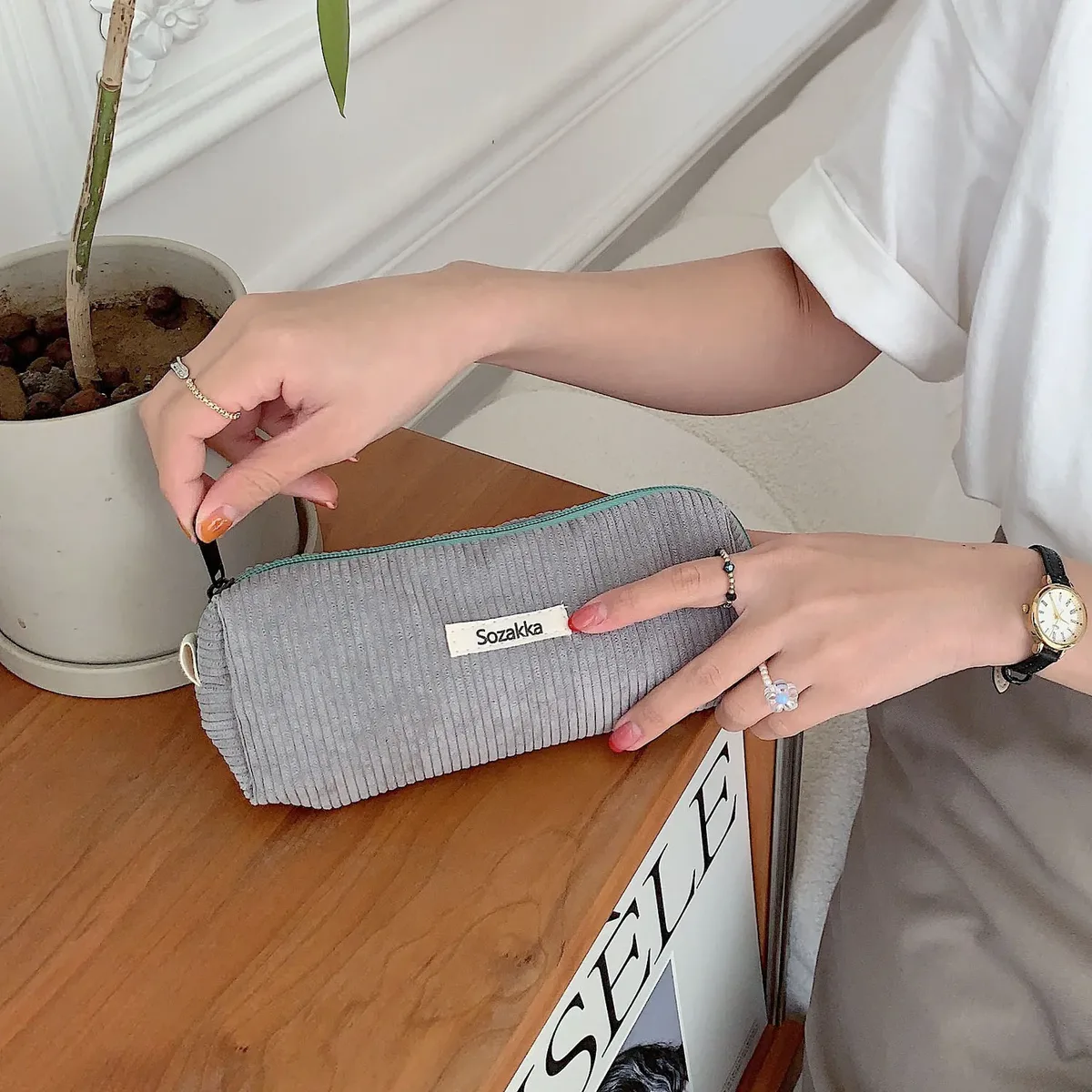 grand sac à cosmétiques en tissu velours côtelé pour femmes, pochette de maquillage pour filles, sac de voyage à main, étuis de rangement de rouge à lèvres, pochette à fermeture éclair pour téléphone
