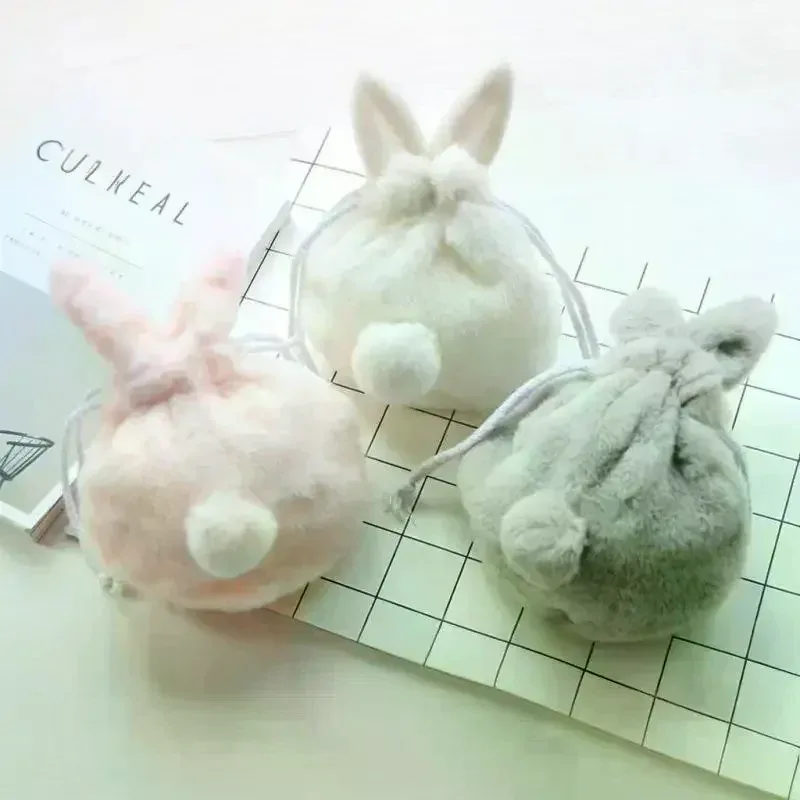 Sac à cordon avec oreilles de lapin, pochette de rangement, organisateur de cosmétiques portable et mignon pour les voyages et les fournitures domestiques
