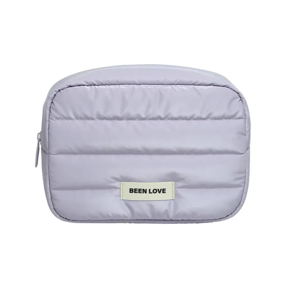 trousse de maquillage portable matelassée en duvet, couleur unie, grande capacité, sac de voyage matelassé pour articles de toilette, pochette de rangement douillette à fermeture éclair pour soins de la peau