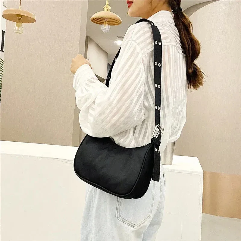 sacs à bandoulière décontractés pour femmes, sac à bandoulière en nylon imperméable noir, sac à main cool sous les bras pour filles