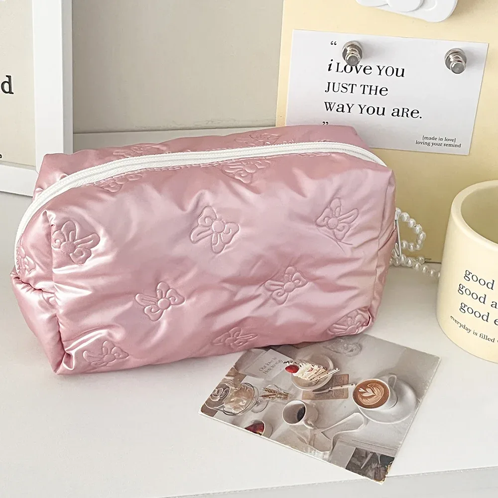 sac à main de maquillage étanche de grande capacité, vente en gros, pochette de rangement de cosmétiques et de toilette pour femmes, sac carré élégant à fermeture éclair pour dames