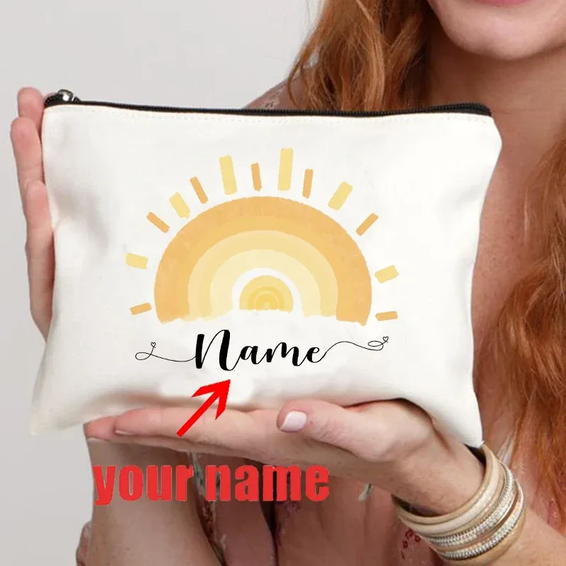 trousse de maquillage avec nom personnalisé pour enseignant arc-en-ciel, cadeau de remise de diplôme personnalisé pour enseignants, trousse à crayons, cadeau de rentrée scolaire, bourse pour femmes