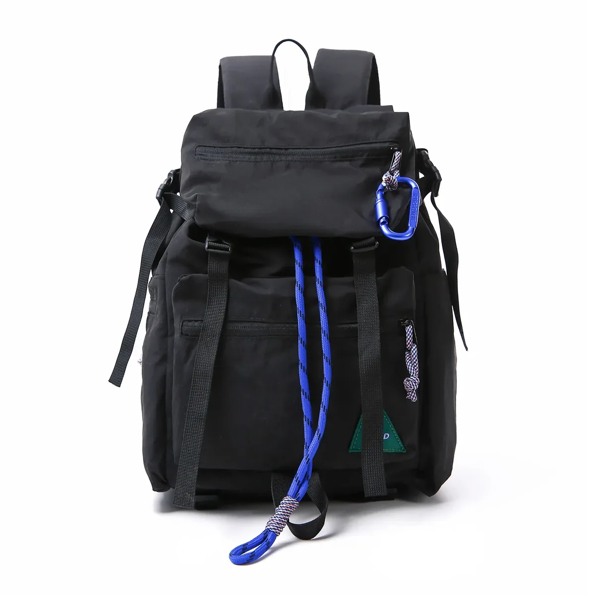 sac à dos léger et décontracté pour femme, idéal pour les voyages en plein air, en nylon résistant à l'usure et à l'eau, avec bretelles ergonomiques.
