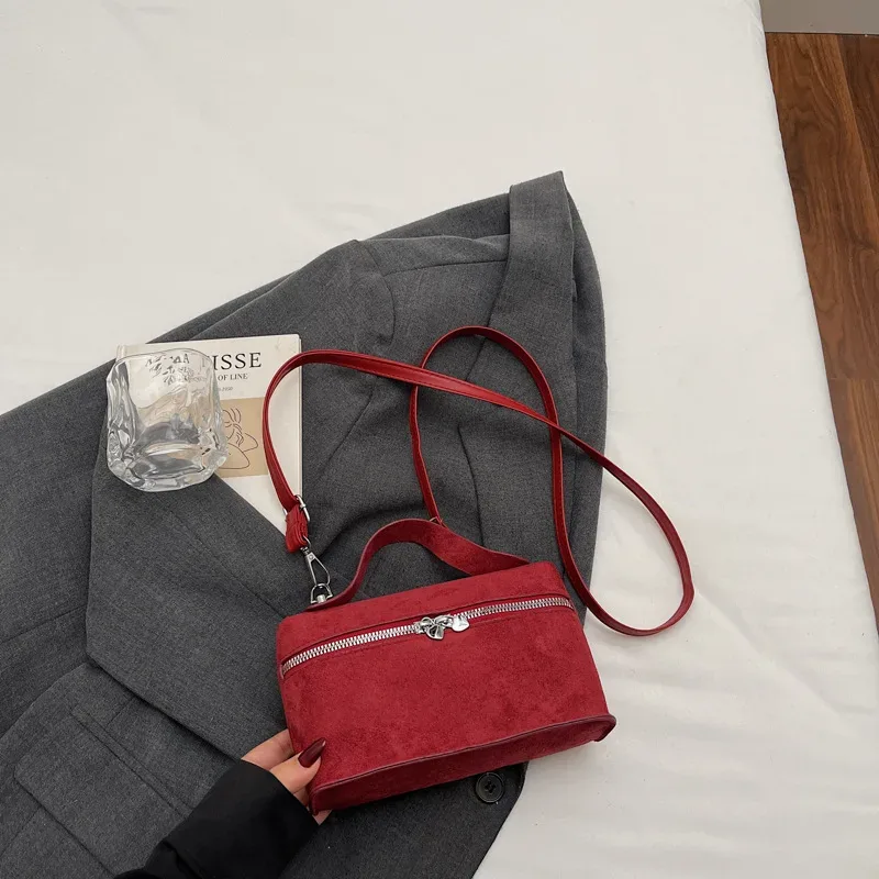 sacs à bandoulière en daim de qualité supérieure pour femmes, sacoches rétro vintage pour femmes, texture de mode et sacs à bandoulière polyvalents, hiver automne