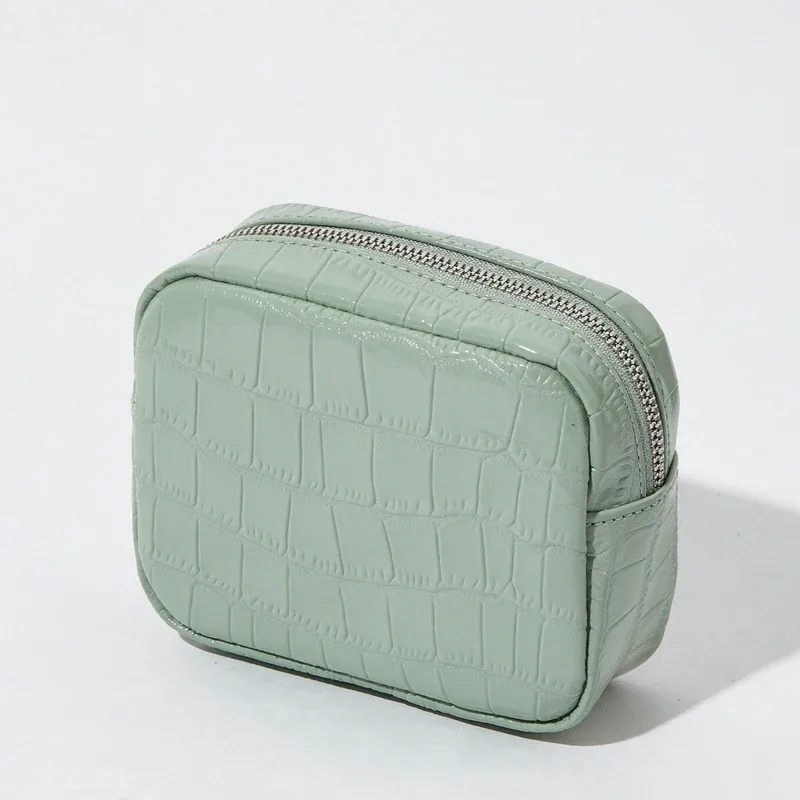 personnaliser les initiales en cuir véritable motif crocodile pochette mini boîte sacs de maquillage pour les femmes de luxe concepteur 2026 nouveau en cuir de vache naturel voyage affaires organisateur sac