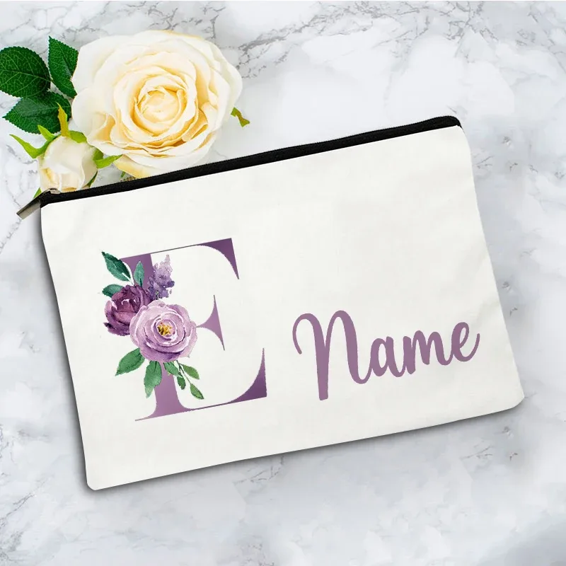 pochette de maquillage personnalisée violette à 26 motifs floraux, sac de toilette pour articles de voyage, cadeau de mariage ou d'anniversaire avec nom personnalisé