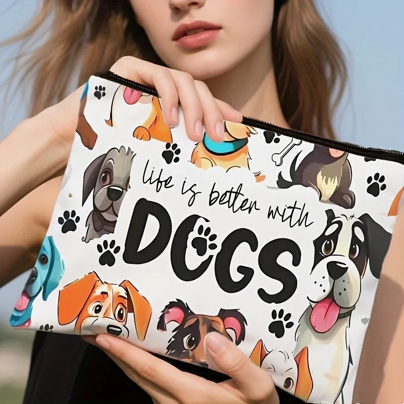 Pochette de rangement pour cosmétiques et articles de toilette sur le thème du chien – Imprimé de chien de dessin animé mignon avec empreintes de pattes et citation « La vie est meilleure avec les chiens »