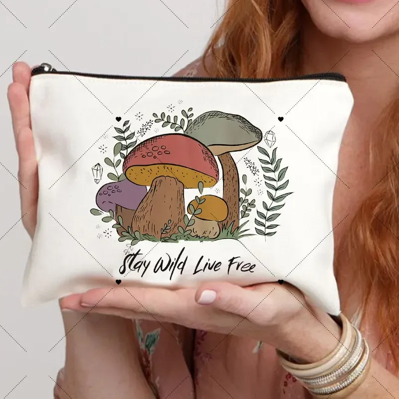 trousse de toilette fleur grenouille pour femme, cadeau de chambre plus lent pour elle, trousse cosmétique, poudres de maquillage, mode voyage