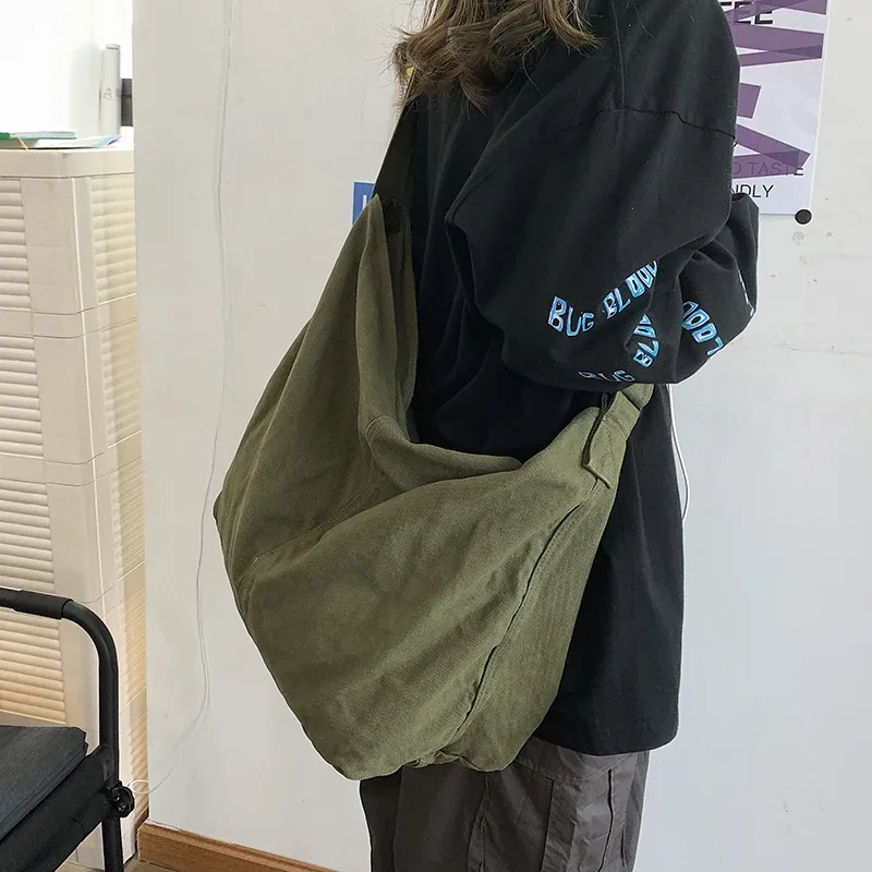sacs à main en toile de grande capacité pour femmes, sacs de voyage décontractés pour femmes, sacs à bandoulière souples, salle de bain codo, mode initiée, nouveau, 2022