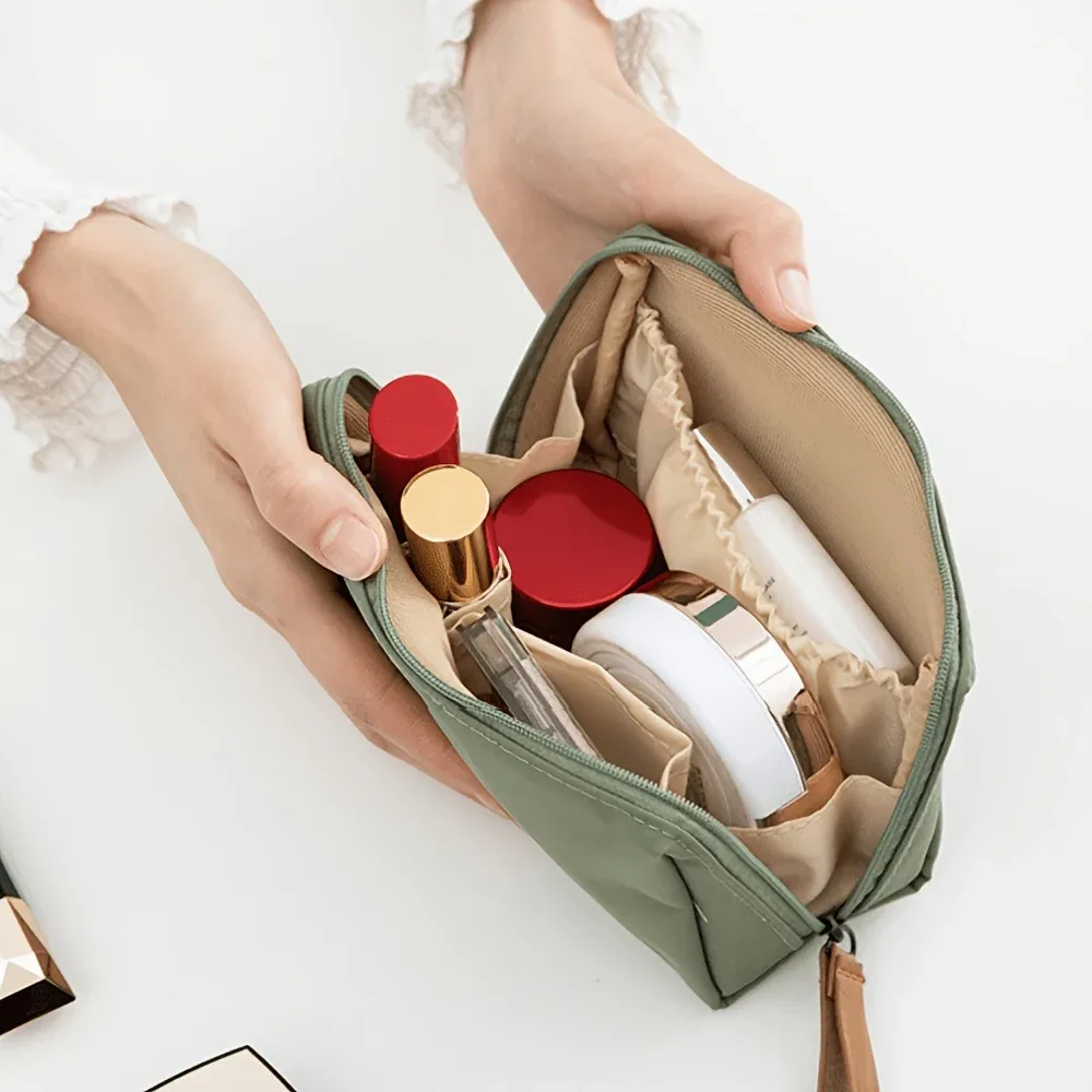 trousse de maquillage multifonctionnelle pour femmes, mini trousse de maquillage de voyage, trousse de rangement pour rouge à lèvres, idéale pour les voyages d'affaires.