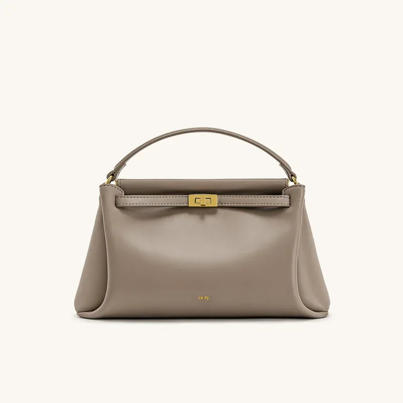 sac à main jw pei avec boucle, nouveau sac bandoulière carré pour femme 2026, sac à épaule haut de gamme de niche