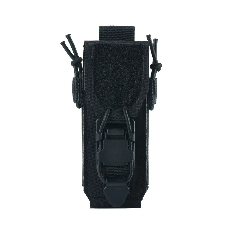 organisateur voyage nylon noir fermeture éclair bandes velcro poignées amovibles style techwear compresseur objet gadget fixation ceinture vêtement