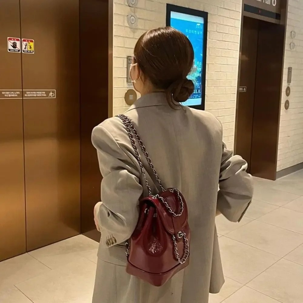 mini sac à bandoulière en cuir ciré à l'huile avec chaînes pour femmes, sac à dos noir, sac à dos étudiant, voyage, corée, automne, hiver, sr 600, po pack