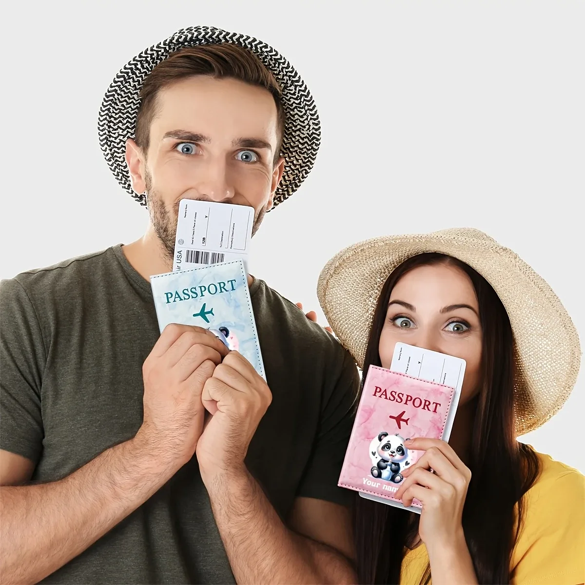 porte-passeport personnalisé avec nom, design d'illustration de panda mignon, motif de panda adorables tenant un cœur