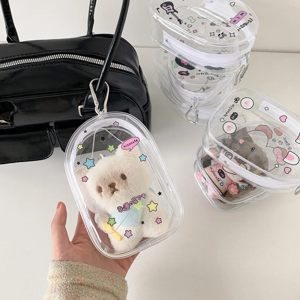 Dessin animé PVC trèfle à quatre feuilles Figurine poupée sac de rangement Transparent mignon fille sac à dos pendentif porte-clés affichage poupée sac portefeuille