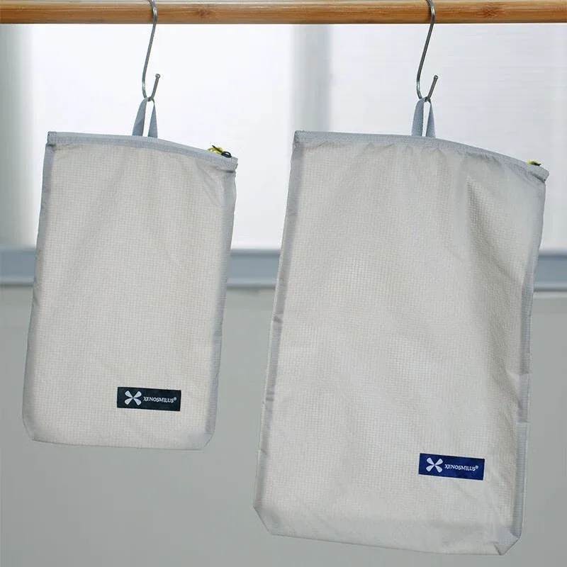 xenosmilus sac à dos de voyage portable ultra-léger avec trousse de toilette étanche, portefeuille pour passeport, pochette pour médicaments et documents