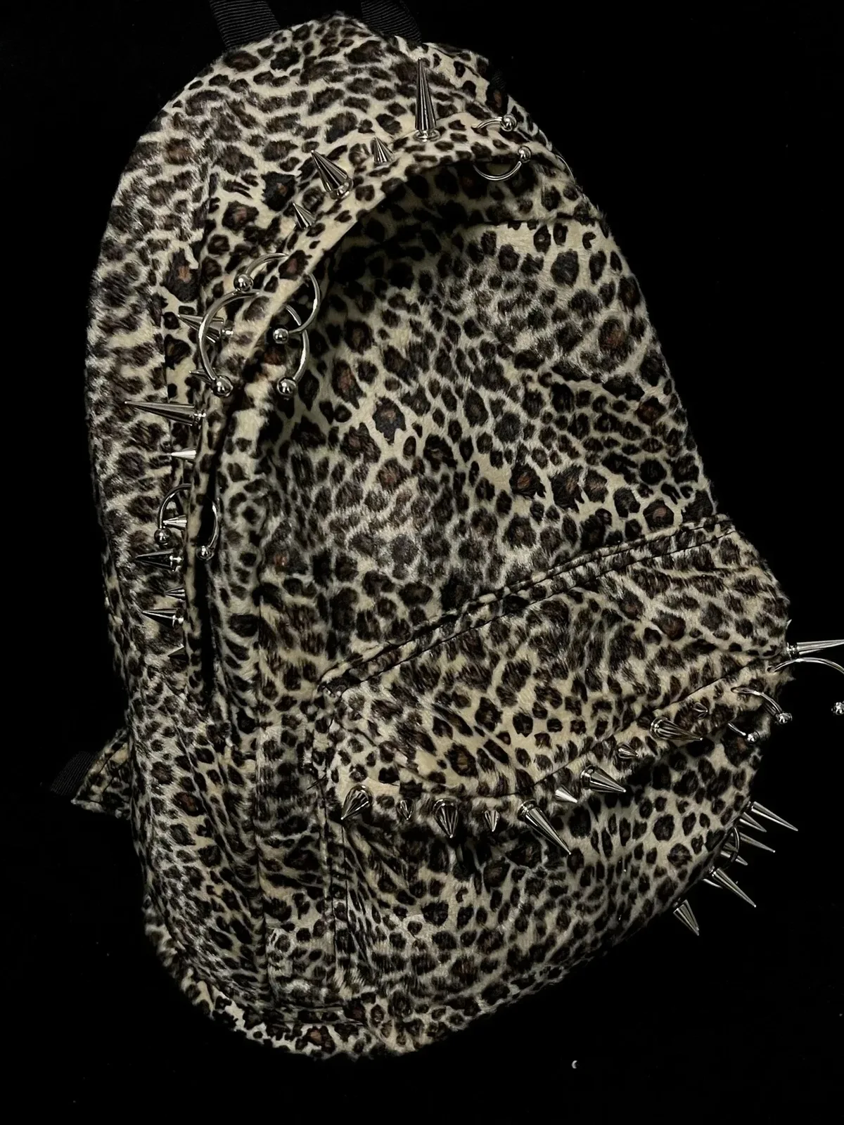sac à dos imprimé léopard pour hommes et femmes, grande capacité, punk rivet