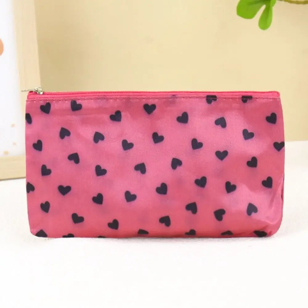 trousse de maquillage à motif de cœur, design de mode, boîte de rangement de cosmétiques de grande capacité, gain de place professionnel