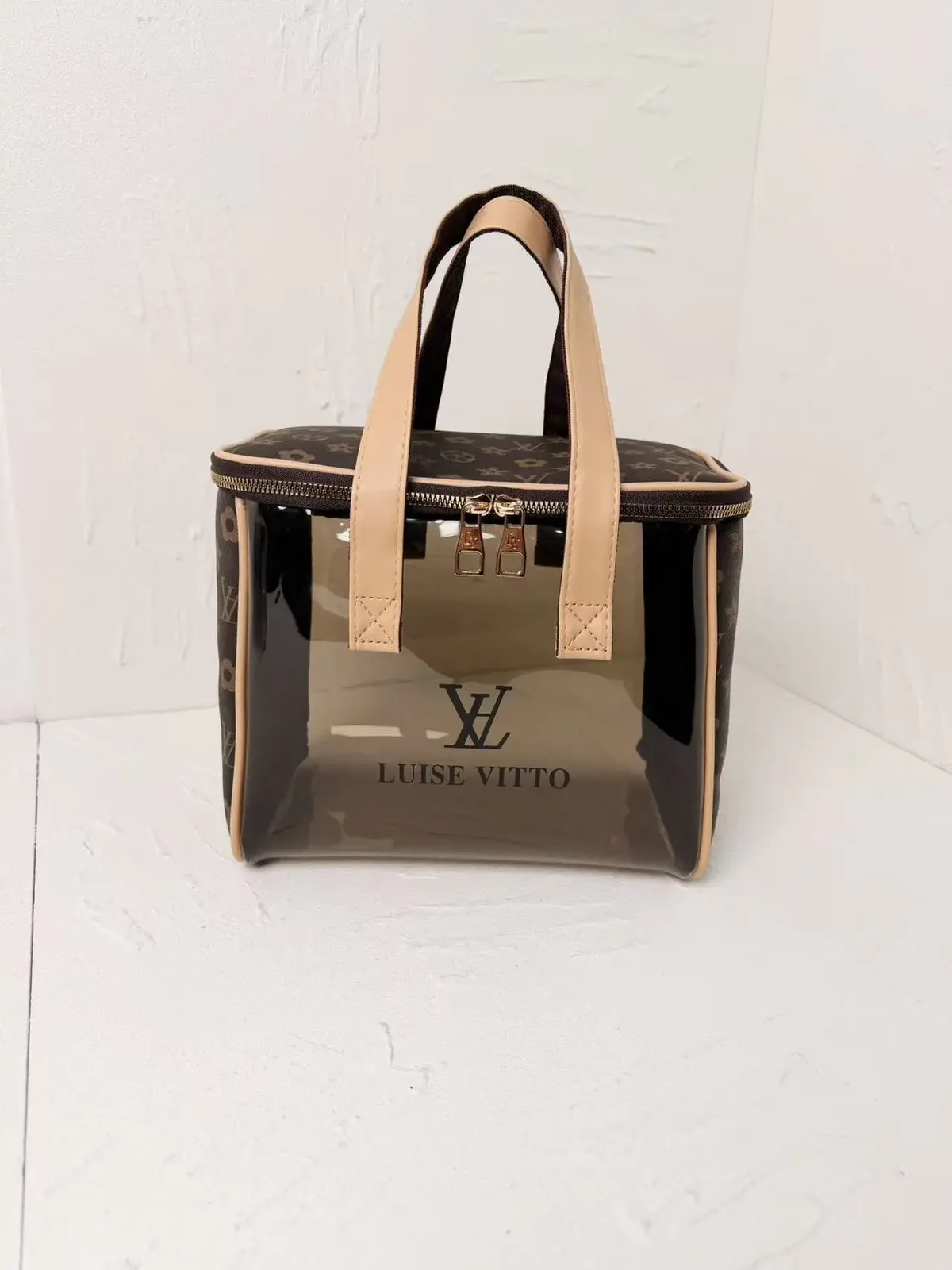 la trousse de toilette pero storecompact convient pour la salle de sport, la natation, le camping et les courtes vacances de week-end.