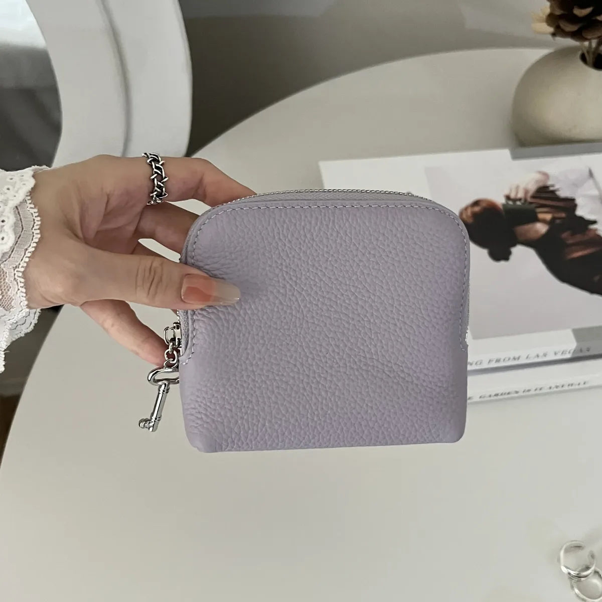 sac de rangement de bijoux en cuir véritable avec lettres gravées, sac de luxe pour femmes, pour montre, bracelet, collier, bagues, porte-monnaie, portefeuille