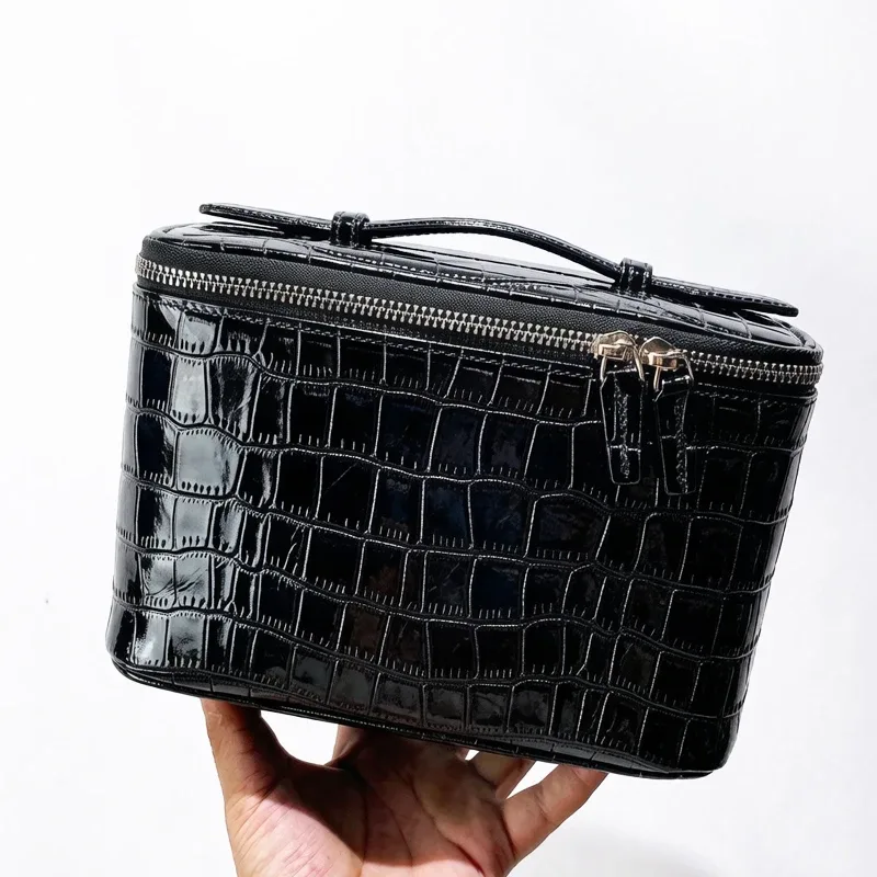 personnaliser les initiales première couche de peau de vache motif crocodile voyage affaires sacs de maquillage pour femmes sacs à main et sacs à main de luxe 2026 nouveau en cuir avec boîte miroir sac organisateur