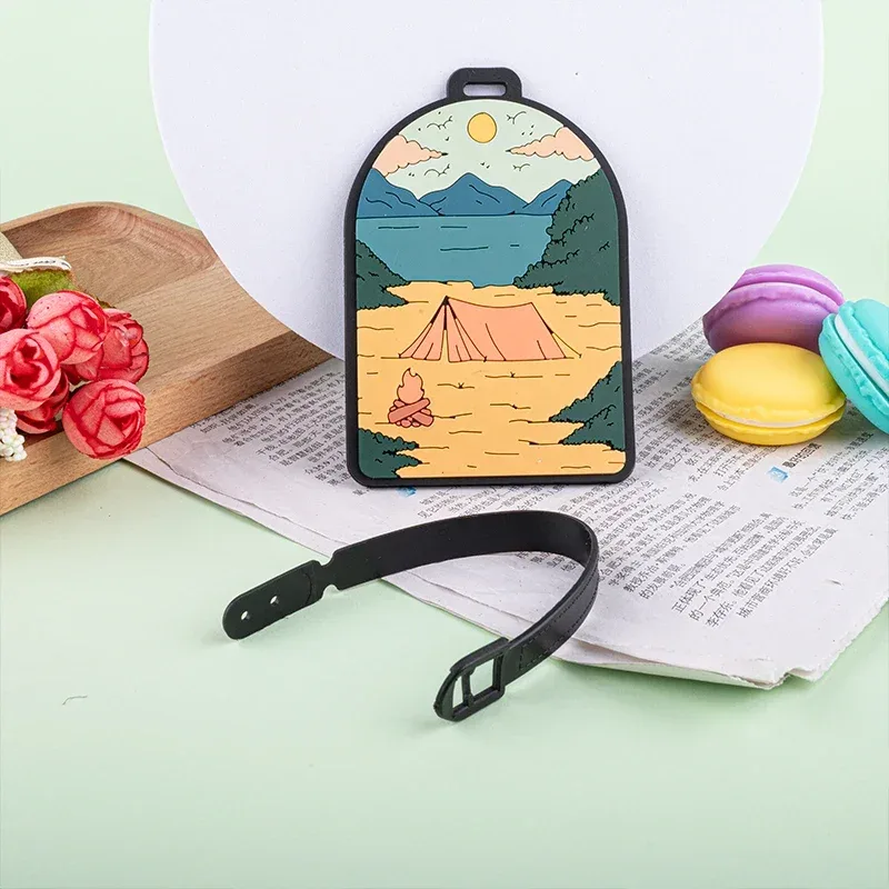 étiquette de bagage de style paysage, étiquettes de bagage mignonnes, porte-adresse d'identification, étiquettes d'embarquement de bagages, couverture de carte portable, accessoires de voyage en pvc