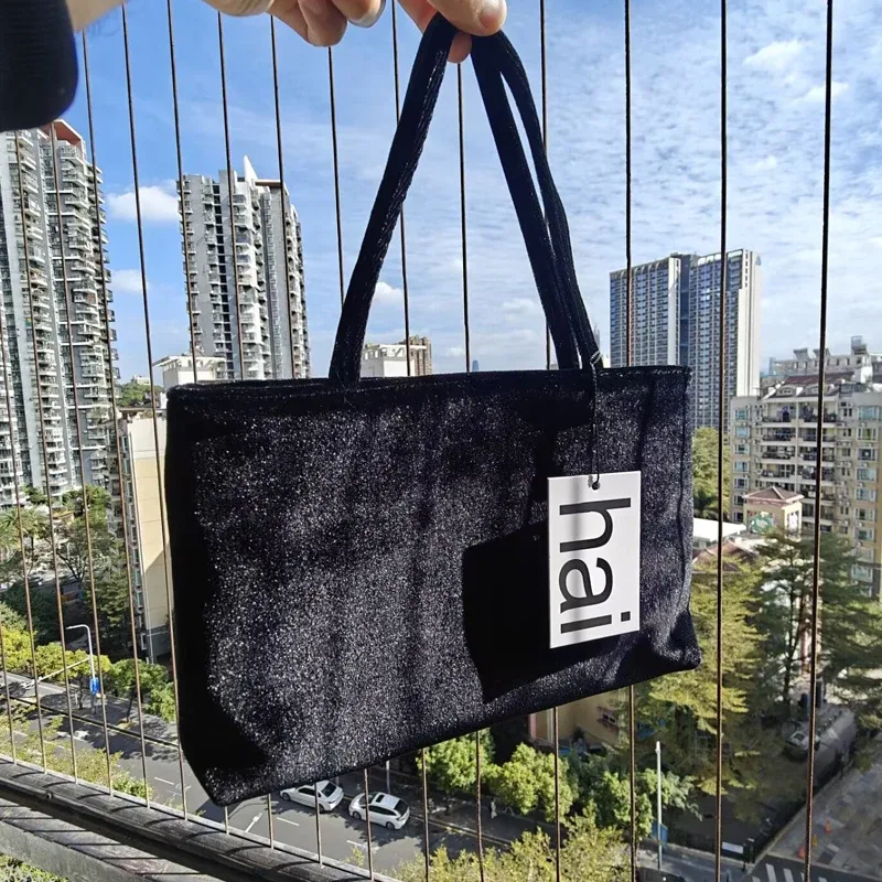 sac à main de luxe élégant en satin de soie pour femme, petit sac fourre-tout de couleur unie, sac à bandoulière polyvalent pour le quotidien et les déplacements