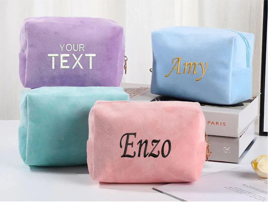 Trousse de maquillage de demoiselle d'honneur brodée personnalisée, sac de rangement en velours personnalisé, cadeau d'anniversaire de mariage, trousse de toilette de voyage avec Logo personnalisé