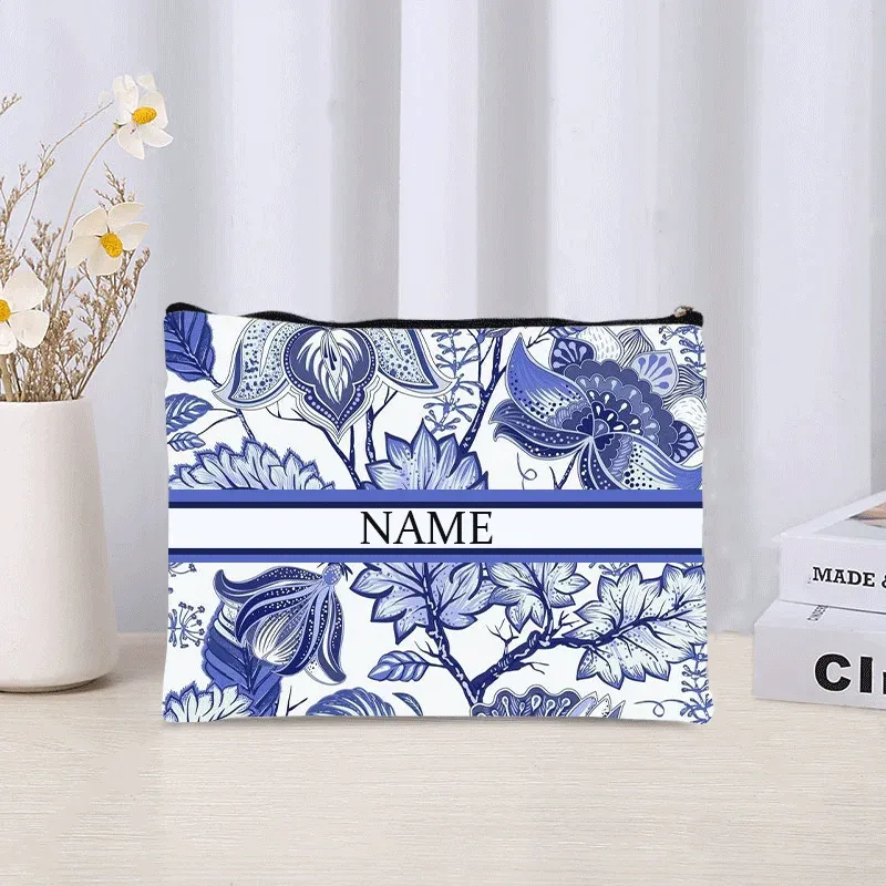 pochette de maquillage personnalisée de luxe avec nom floral, pochette de maquillage personnalisée, organisateur de rouge à lèvres de voyage, pochette de maquillage tendance, sac à main en toile