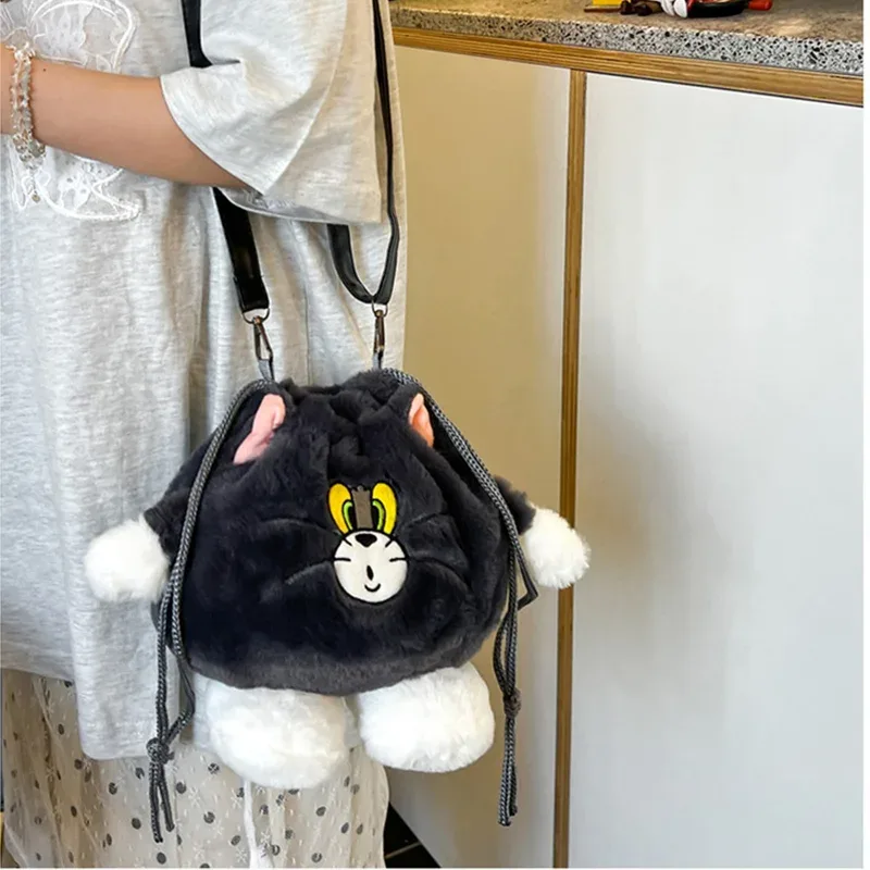 sac à main en peluche à cordon de serrage, mignon, sac d'automne, poupée de dessin animé, sac à bandoulière simple, petit sac de rangement pour filles