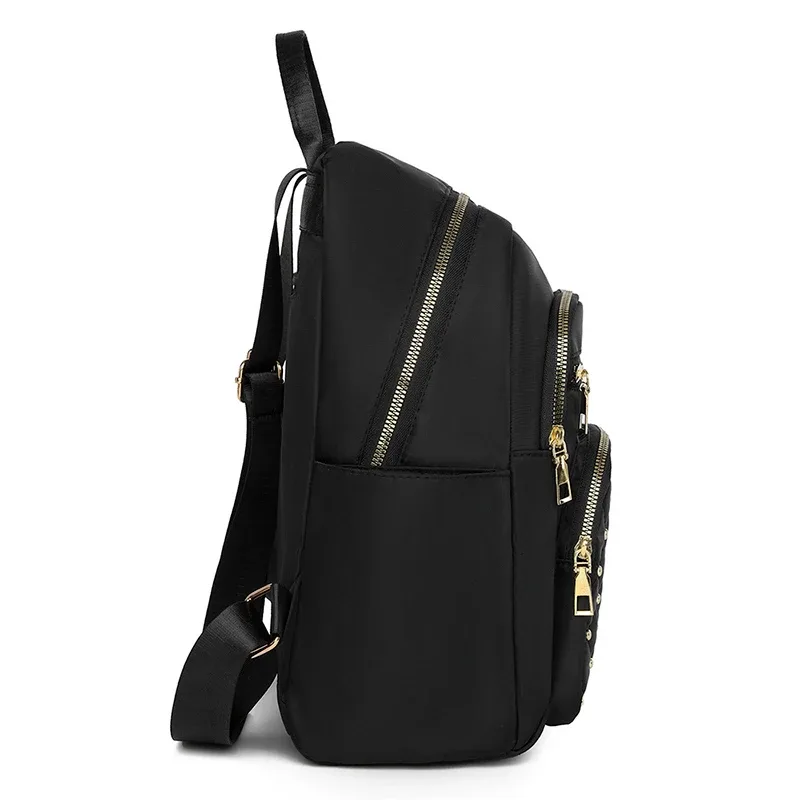 sac à dos brodé à carreaux de diamant, avec rivets, sac de voyage tendance pour femmes, sac à dos décontracté et polyvalent pour femmes