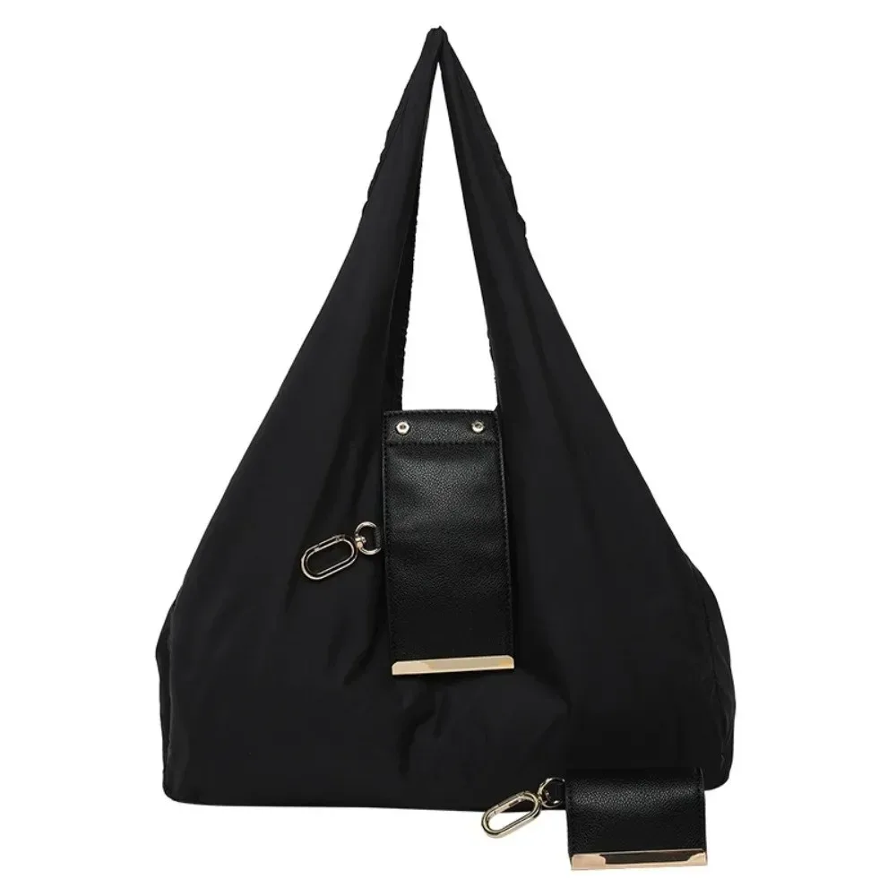 sac fourre-tout mini pliable anti-déchirure en similicuir couleur unie avec porte-clés, pochette 2-en-1 et breloque de sac, gain de place
